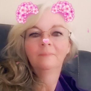 Meet your Posher, Deb